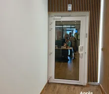 Entrée vitrée rénovée